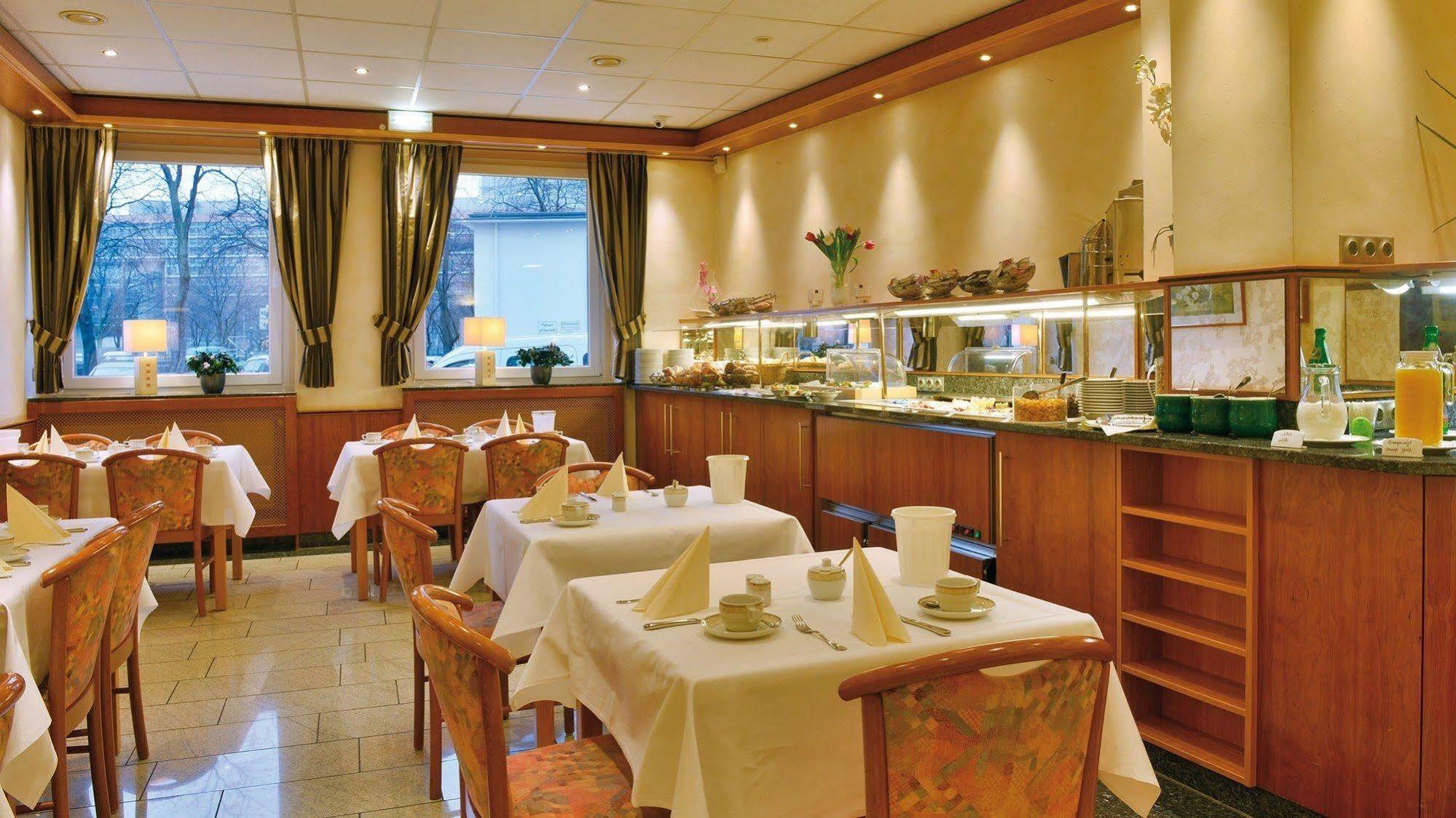 Ilbertz Garni Hotel Keulen